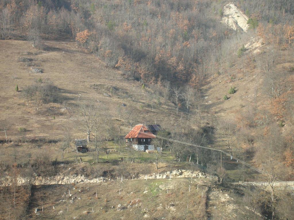 Apartment Cerova Kosa Μόκρα Γκόρα Δωμάτιο φωτογραφία